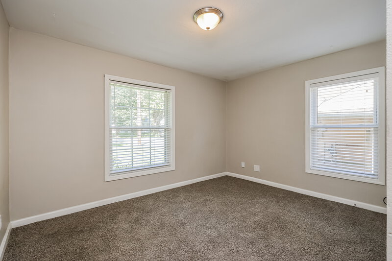 1,720/Mo, 4724 Granada Dr Louisville, KY 40272 Misc View 10