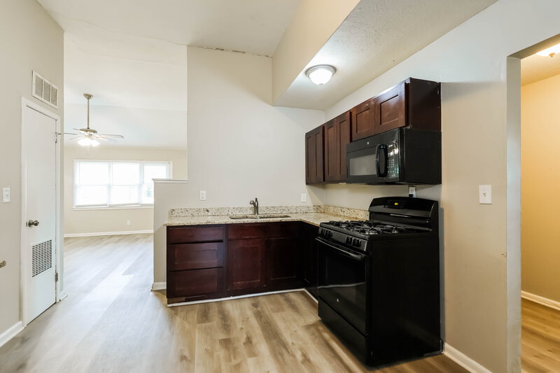 1,560/Mo, 7303 Dunkirk Ln Louisville, KY 40272 Misc View 4