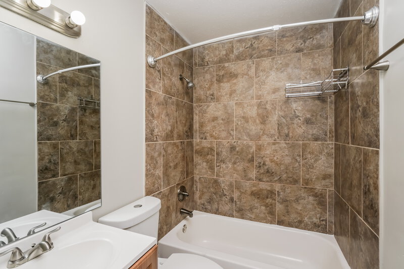 1,560/Mo, 7303 Dunkirk Ln Louisville, KY 40272 Misc View 16