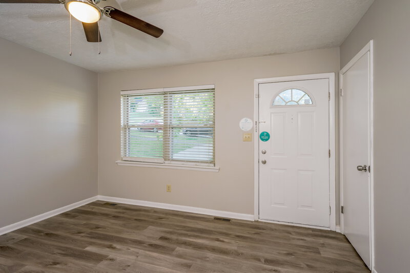 1,665/Mo, 7906 Candleglow Ln Louisville, KY 40214 Misc View 3