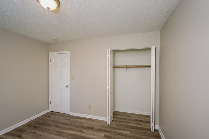 1,665/Mo, 7906 Candleglow Ln Louisville, KY 40214 Misc View 7