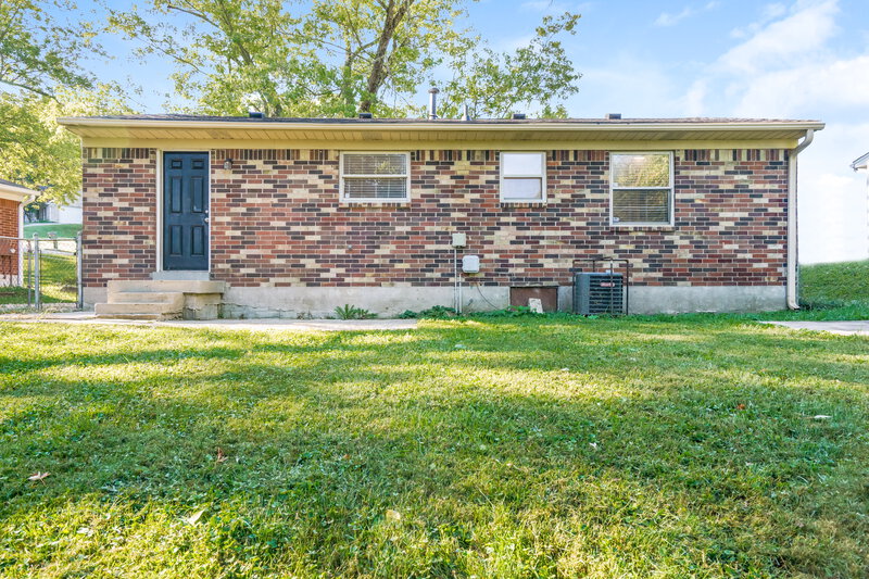 1,665/Mo, 7906 Candleglow Ln Louisville, KY 40214 Misc View 13