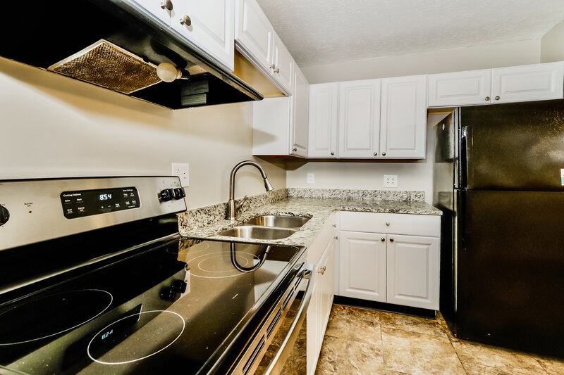 2,370/Mo, 9801 Gandy Rd Louisville, KY 40272 Misc View 6