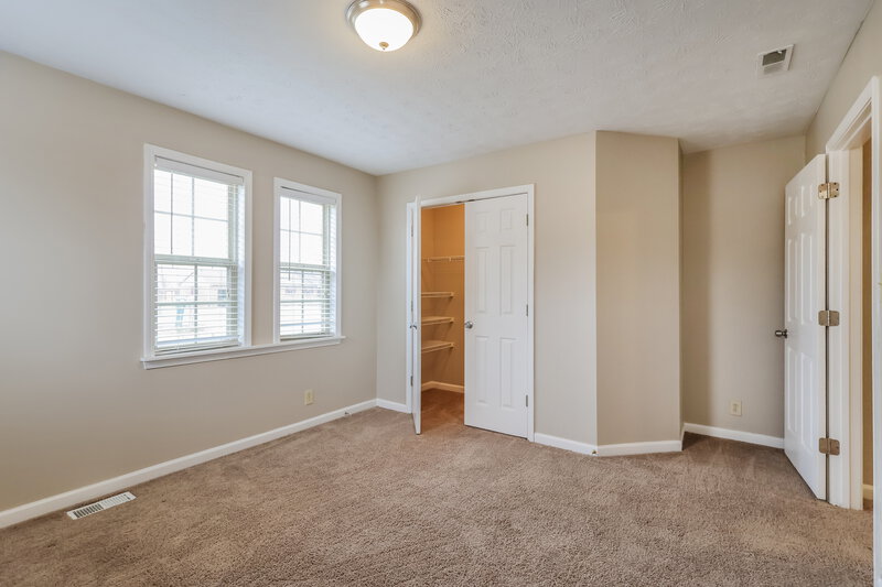 1,570/Mo, 173 Agin Way Milton, KY 40045 Bedroom View