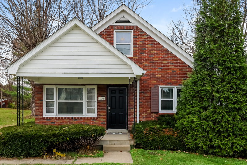 1,845/Mo, 1123 Clay Ave Louisville, KY 40219 Front View