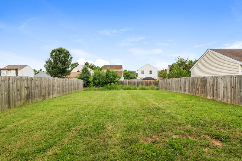 1,705/Mo, 6514 Hunters Creek Blvd Louisville, KY 40258 Exterior View