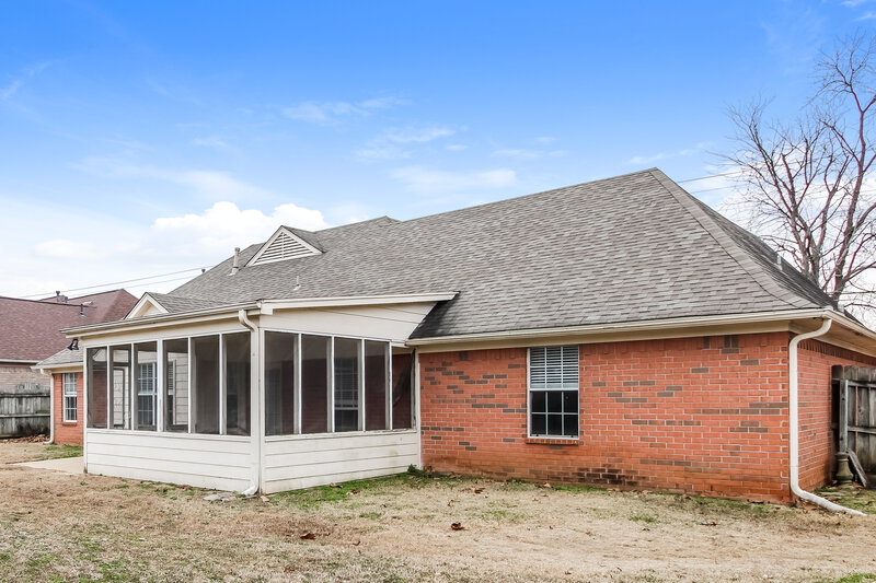 1,910/Mo, 6758 Braybourne Main Olive Branch, MS 38654 Rear View