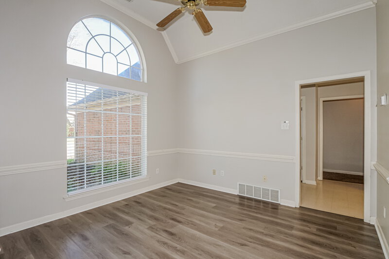 2,760/Mo, 5041 Thornebrook Cv Arlington, TN 38002 Dining Room View