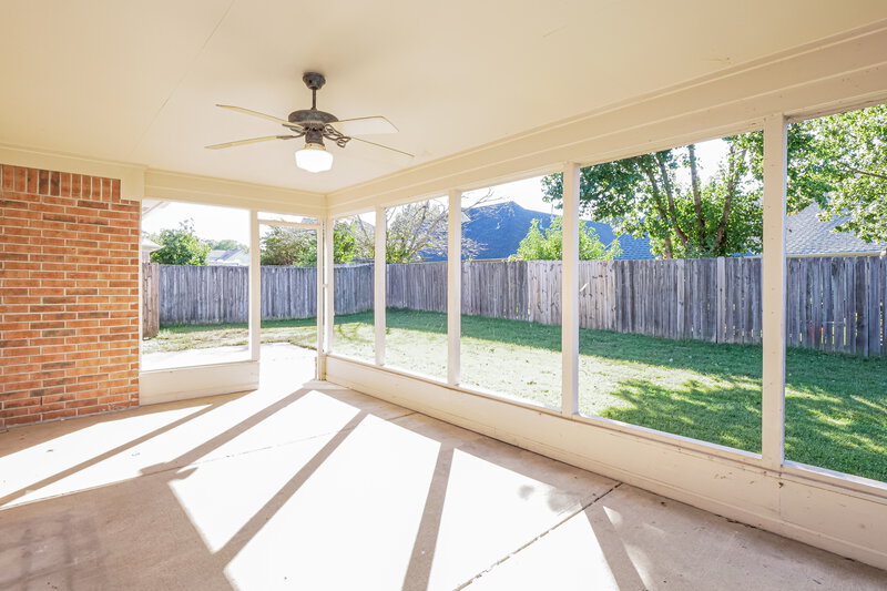 2,760/Mo, 5041 Thornebrook Cv Arlington, TN 38002 Sun Room View