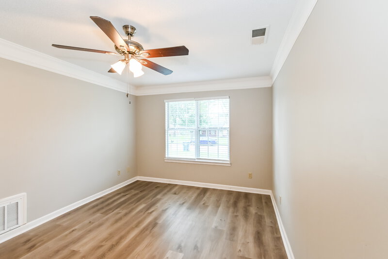 1,995/Mo, 4180 Shadow Oaks Dr Horn Lake, MS 38637 Main Bedroom View 2