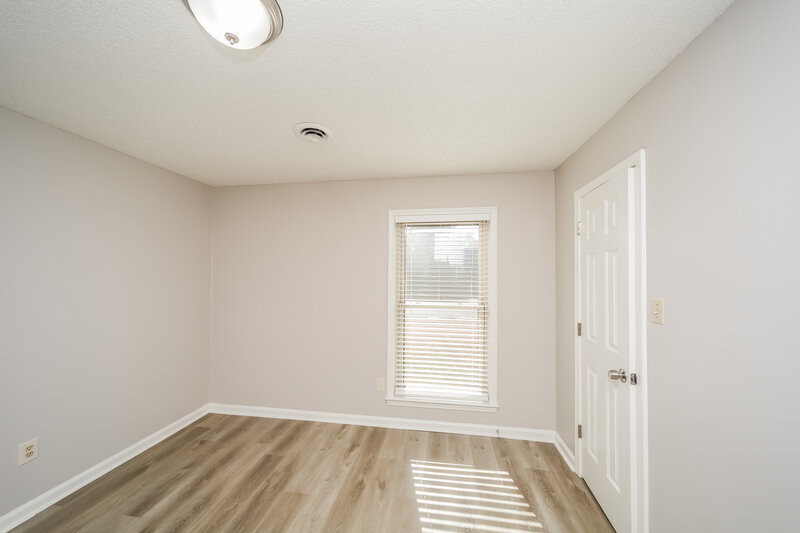 1,985/Mo, 7920 Wentworth Dr Memphis, TN 38125 Bedroom View