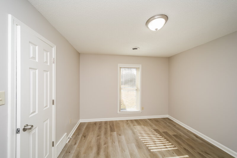 1,985/Mo, 7920 Wentworth Dr Memphis, TN 38125 Bedroom View 2