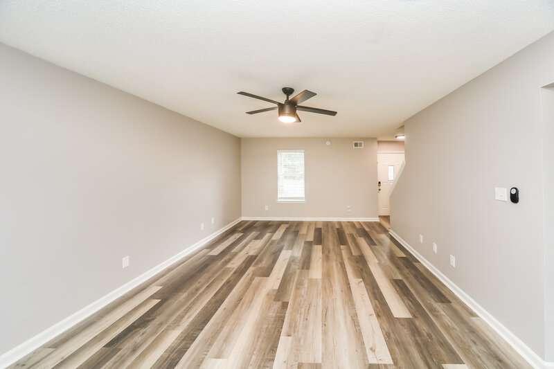 1,860/Mo, 3970 Powder Mill Rd Memphis, TN 38125 Living Room View