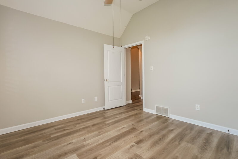 1,840/Mo, 305 Dogwood Spring Dr Oakland, TN 38060 Bedroom View 2