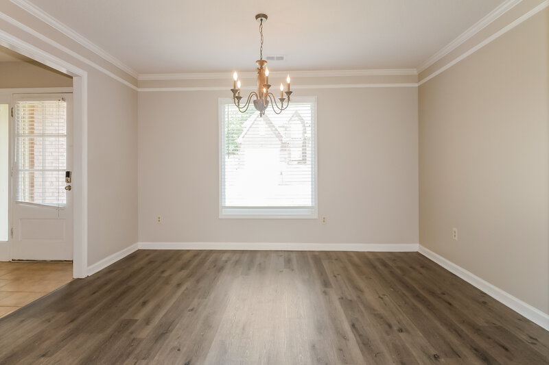 2,355/Mo, 1011 Stable Run Dr Cordova, TN 38018 Dining Room View