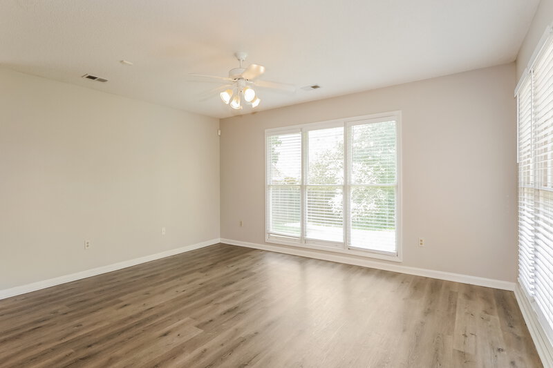 2,355/Mo, 1011 Stable Run Dr Cordova, TN 38018 Family Room View