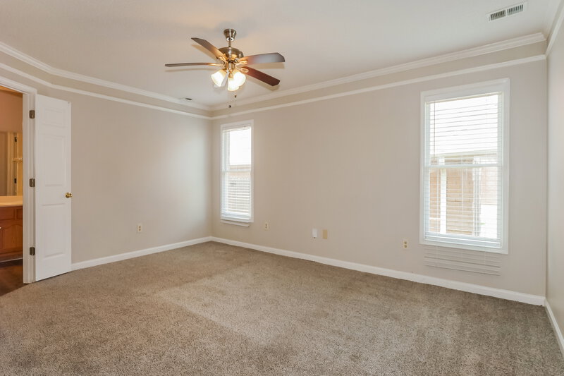 2,355/Mo, 1011 Stable Run Dr Cordova, TN 38018 Main Bedroom View
