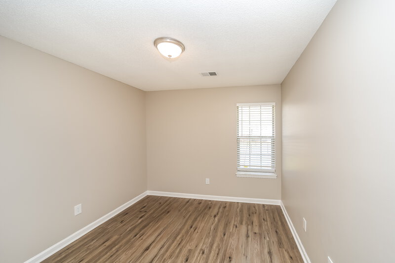 1,610/Mo, 5870 Waverly Dr Horn Lake, MS 38637 Bedroom View 2