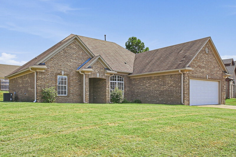 1,620/Mo, 55 Mossy Springs Dr Oakland, TN 38060 Front View