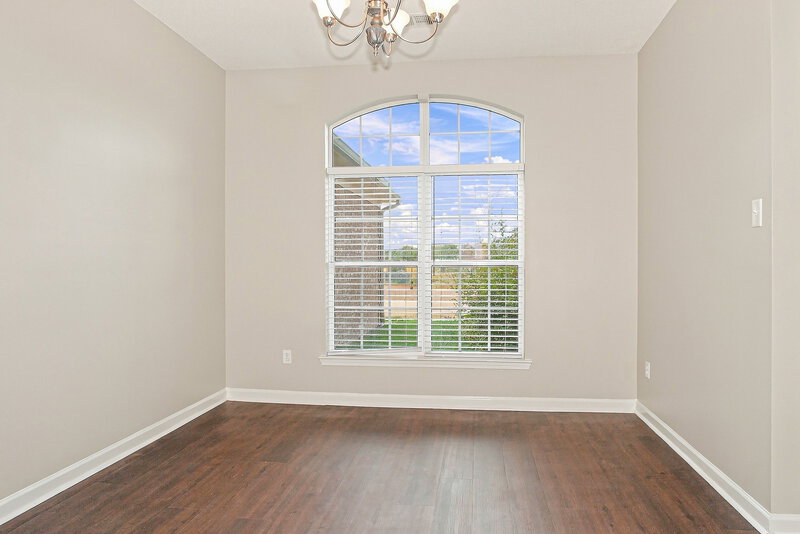 1,620/Mo, 55 Mossy Springs Dr Oakland, TN 38060 Dining Room View