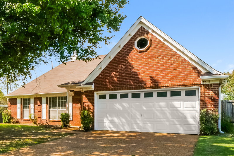 2,130/Mo, 75 Oakridge Cv Oakland, TN 38060 Front View