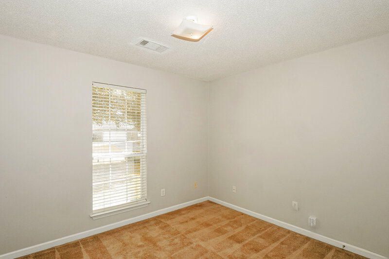 2,130/Mo, 75 Oakridge Cv Oakland, TN 38060 Bedroom View