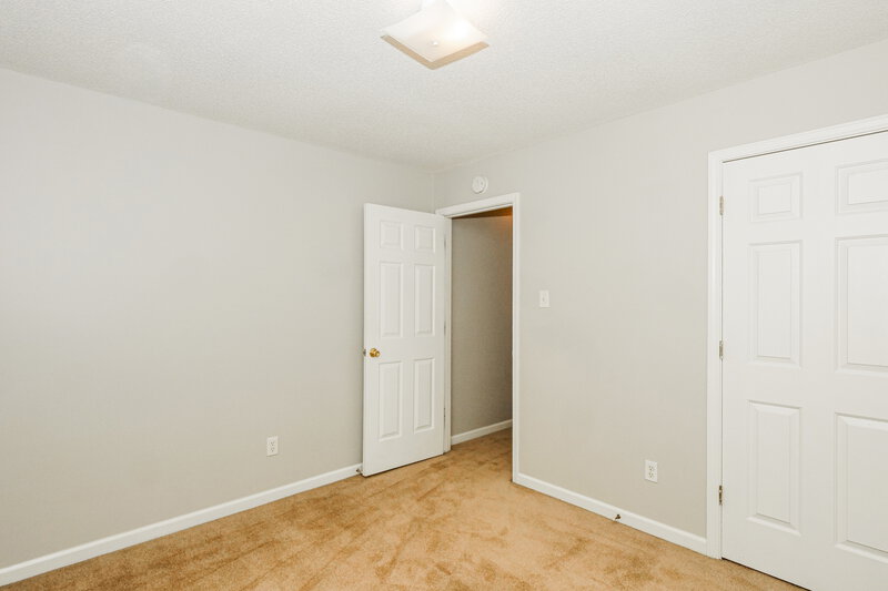 2,130/Mo, 75 Oakridge Cv Oakland, TN 38060 Bedroom View 3