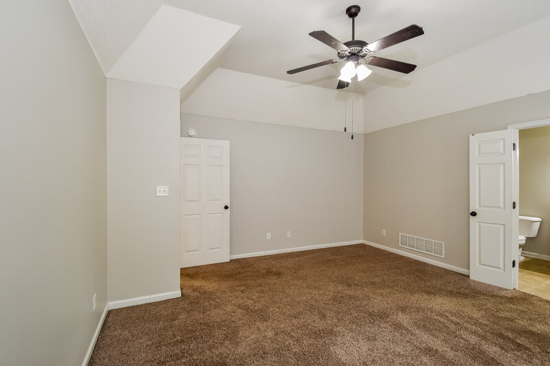 1,875/Mo, 9889 Southern Oak Way Olive Branch, MS 38654 Main Bedroom View 2