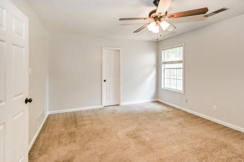 1,790/Mo, 10102 Fox Hunt Dr Olive Branch, MS 38654 Main Bedroom View