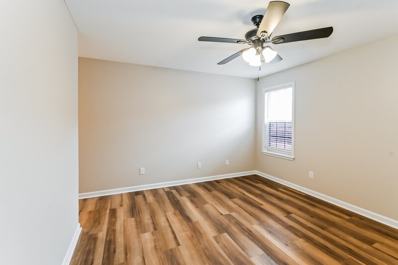 1,965/Mo, 569 Wylie Dr Brighton, TN 38011 Main Bedroom View 2