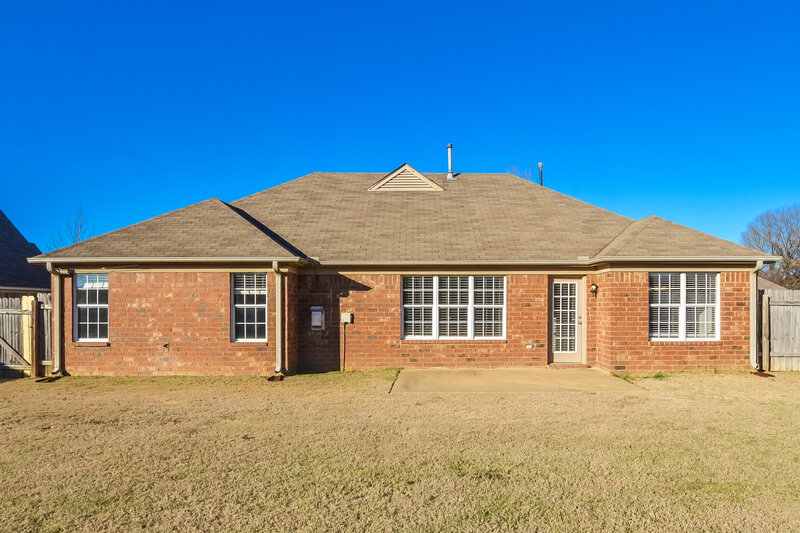 1,840/Mo, 3181 Scott Hill Cir Horn Lake, MS 38637 Rear View