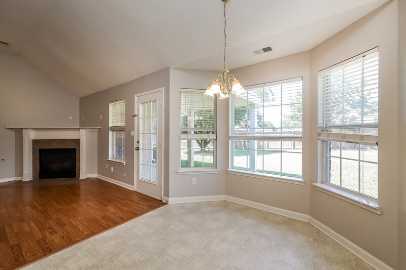 1,945/Mo, 1128 Fredrick Dr Southaven, MS 38671 Dining Room View
