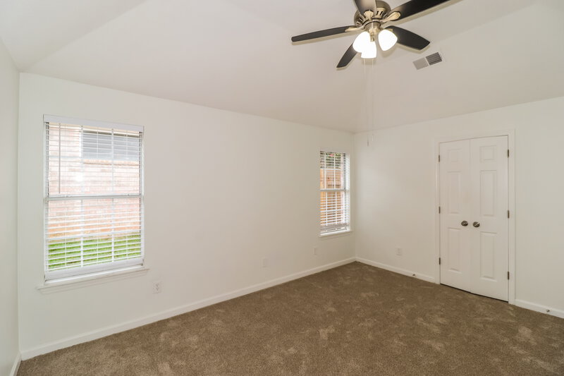 1,840/Mo, 1242 Breezy Valley Dr Cordova, TN 38018 Main Bedroom View