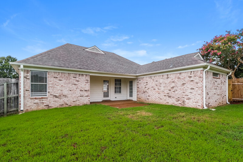 1,840/Mo, 1242 Breezy Valley Dr Cordova, TN 38018 Rear View