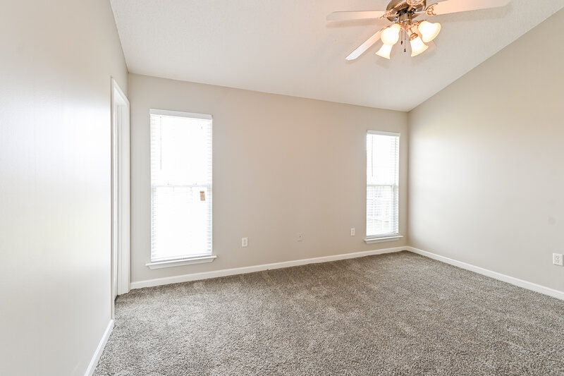 1,855/Mo, 1812 Cherry Creek Dr Southaven, MS 38671 Main Bedroom View