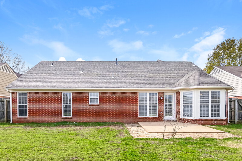 1,855/Mo, 1812 Cherry Creek Dr Southaven, MS 38671 Rear View