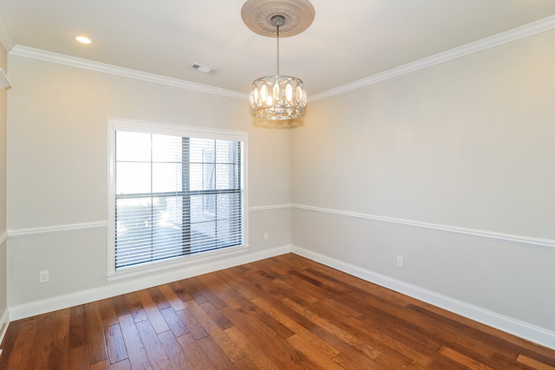 2,565/Mo, 30 Whispering Creek Dr Oakland, TN 38060 Dining Room View