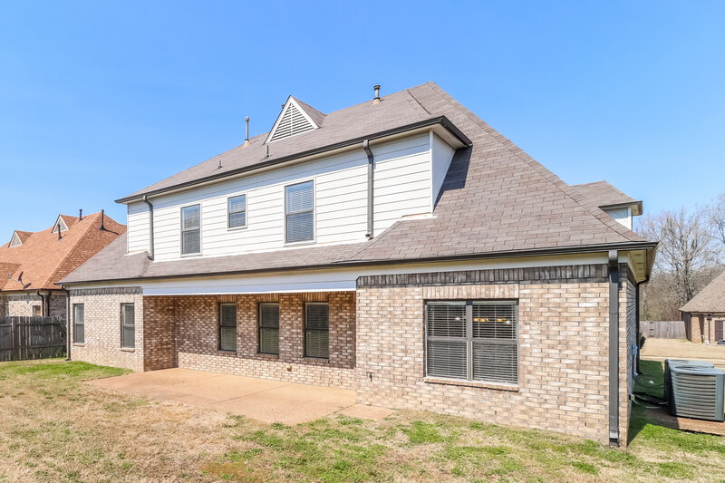 2,565/Mo, 30 Whispering Creek Dr Oakland, TN 38060 Rear View 2