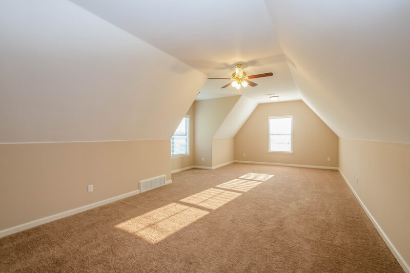 4,170/Mo, 65 Ridgefield Dr Oakland, TN 38060 Bonus Room View