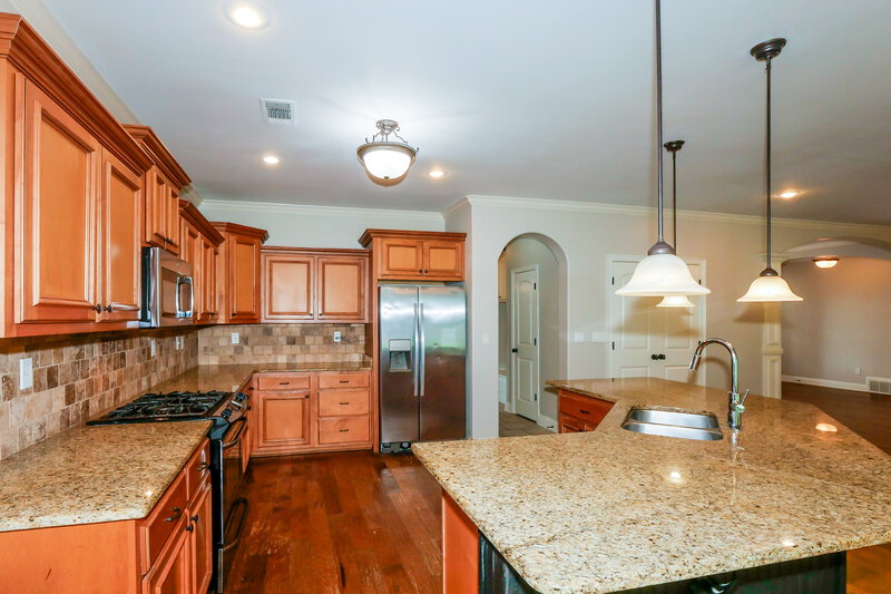 2,540/Mo, 65 Ridgefield Dr Oakland, TN 38060 Kitchen View