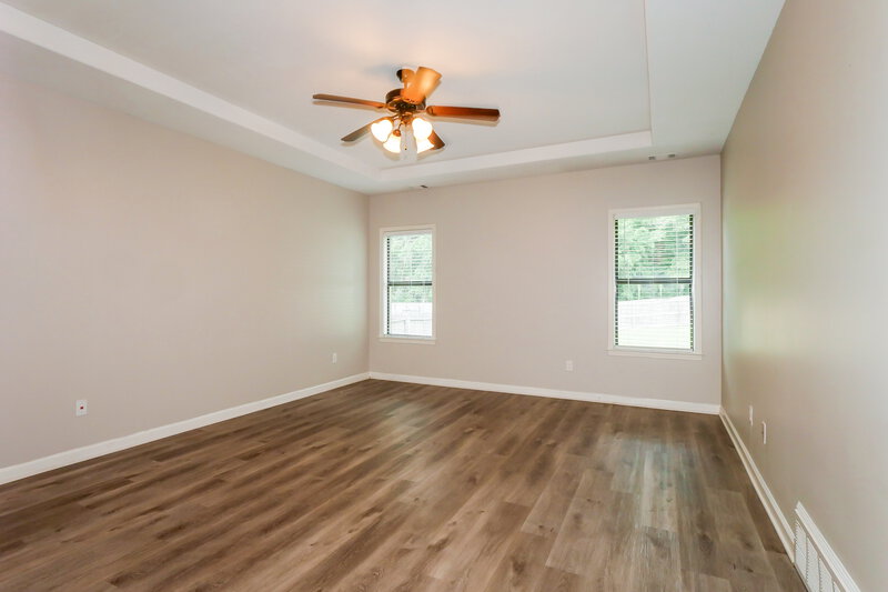 2,540/Mo, 65 Ridgefield Dr Oakland, TN 38060 Main Bedroom View