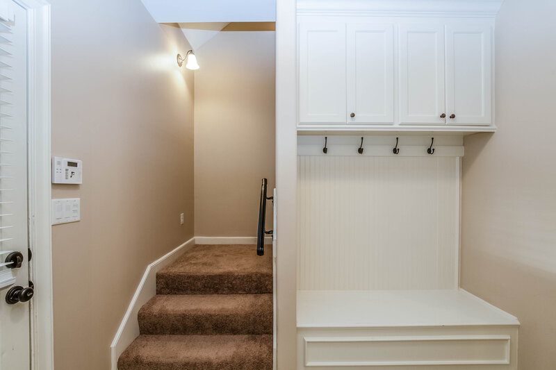 4,170/Mo, 65 Ridgefield Dr Oakland, TN 38060 Laundry Room View