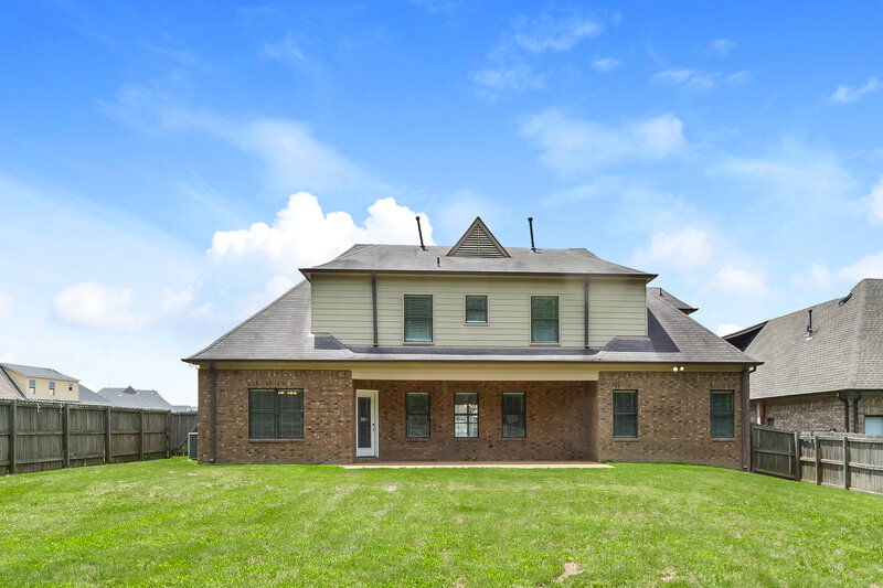 2,540/Mo, 65 Ridgefield Dr Oakland, TN 38060 Rear View