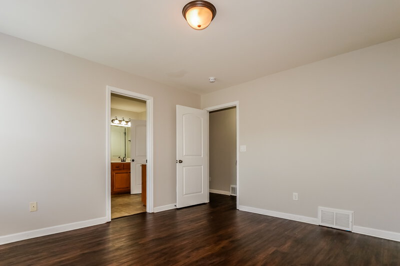 2,480/Mo, 55 Misty Meadows Cv Oakland, TN 38060 Bedroom View 5