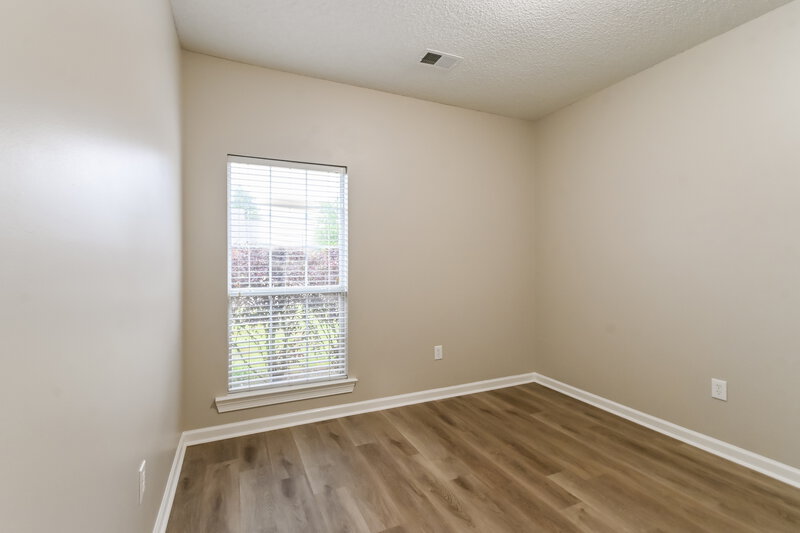2,040/Mo, 6669 Sandbourne W Olive Branch, MS 38654 Bedroom View