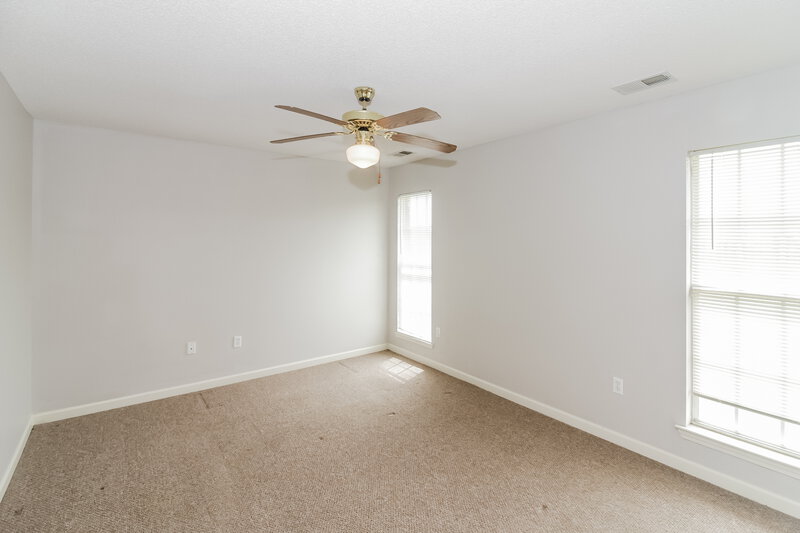 1,610/Mo, 6357 Magnolia Lakes Dr Olive Branch, MS 38654 Main Bedroom View