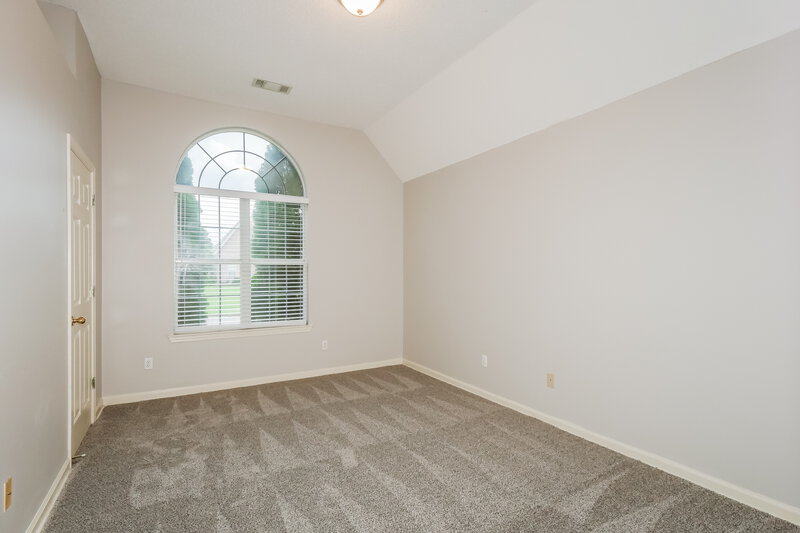 2,265/Mo, 6658 Raner Cv Arlington, TN 38002 Bedroom View 2