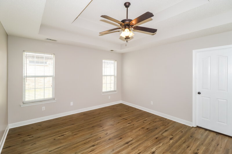 2,155/Mo, 8374 Blue Ridge Dr Southaven, MS 38672 Main Bedroom View