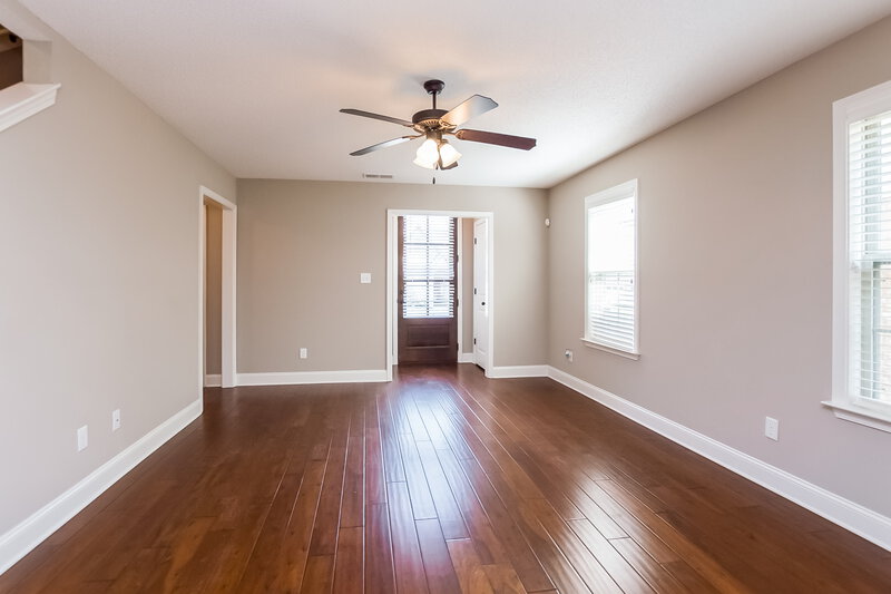 1,975/Mo, 1367 Arbor Lake Dr S Horn Lake, MS 38637 Misc View 2