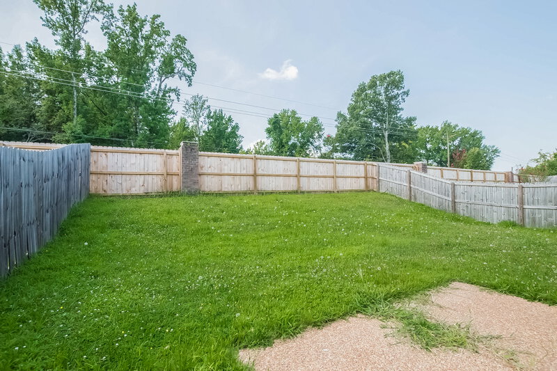 1,975/Mo, 1367 Arbor Lake Dr S Horn Lake, MS 38637 Misc View 14